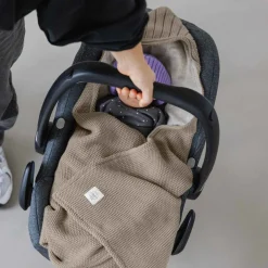 Einschlagdecke Babyschale taupe