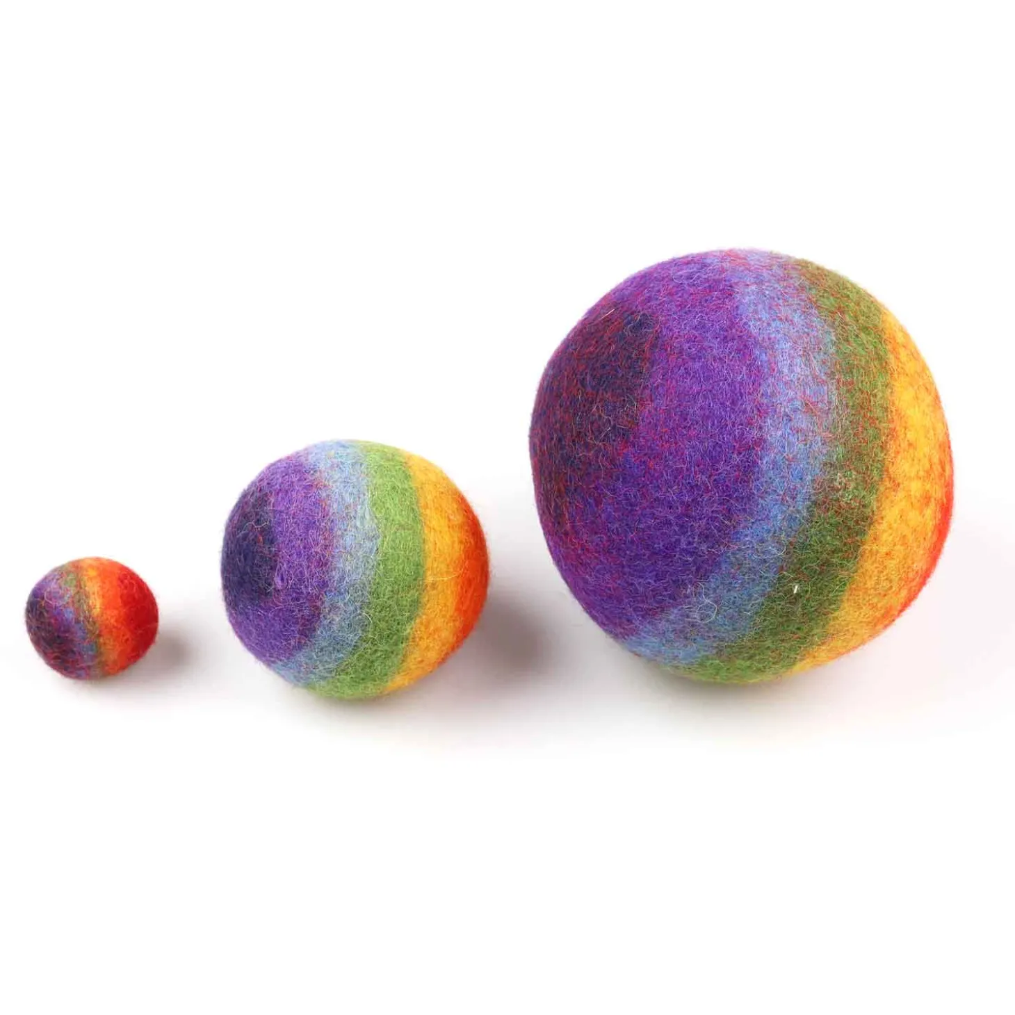 Filzbälle Regenbogen klein 4er Set