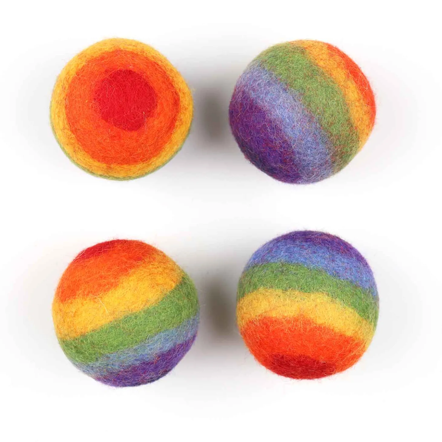 Filzbälle Regenbogen klein 4er Set