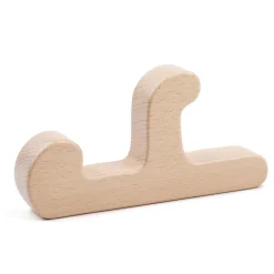 Holztiger Schlitten