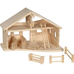 Holztiger Stall mit Seilwinde
