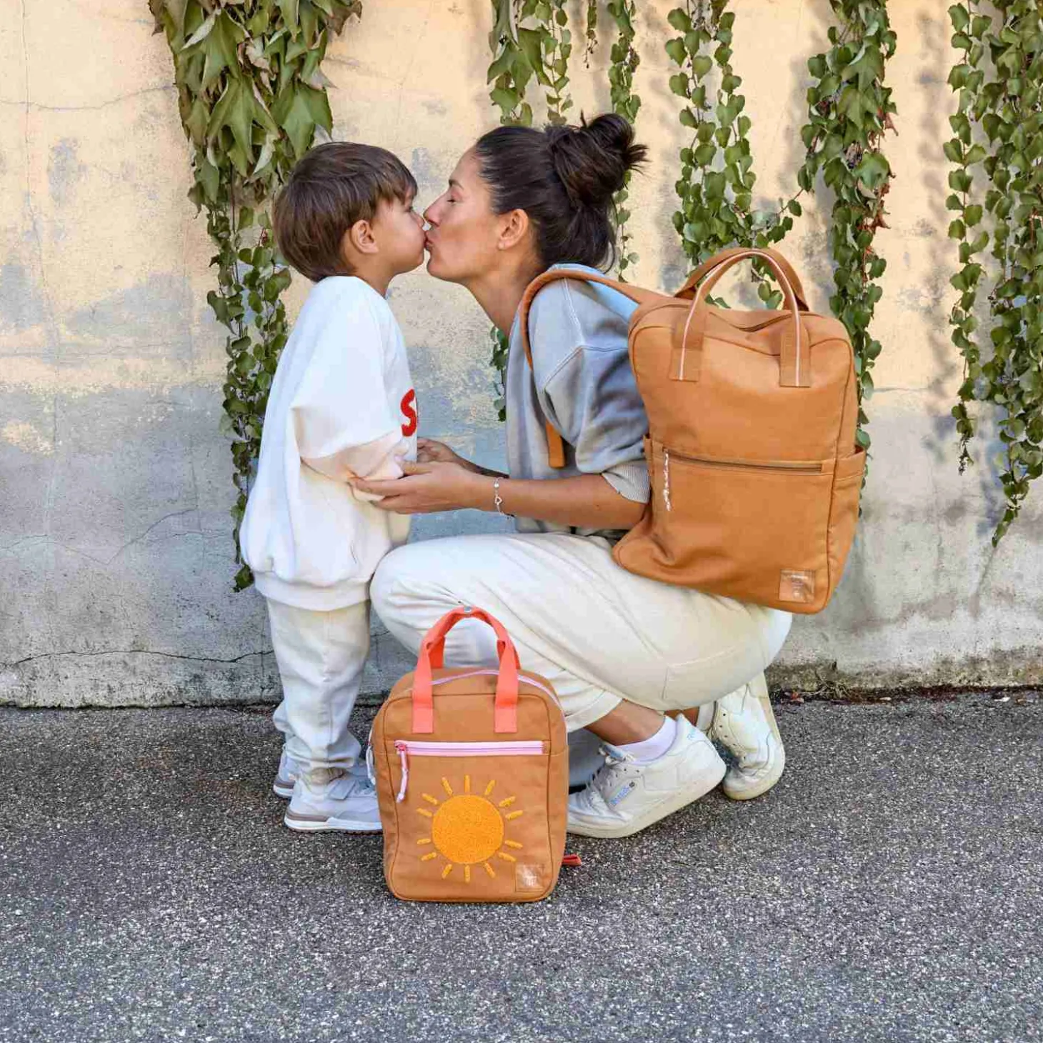Kindergartenrucksack "Sonne" karamell