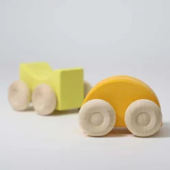 Stapel-Autos Gelb