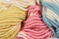 Strickgabel + Strickwolle 50g pastell